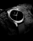 Venezianico 超極黑 Redentore ultrablack automatic watch with Musou Black™, 99.4% light absorption mood shot