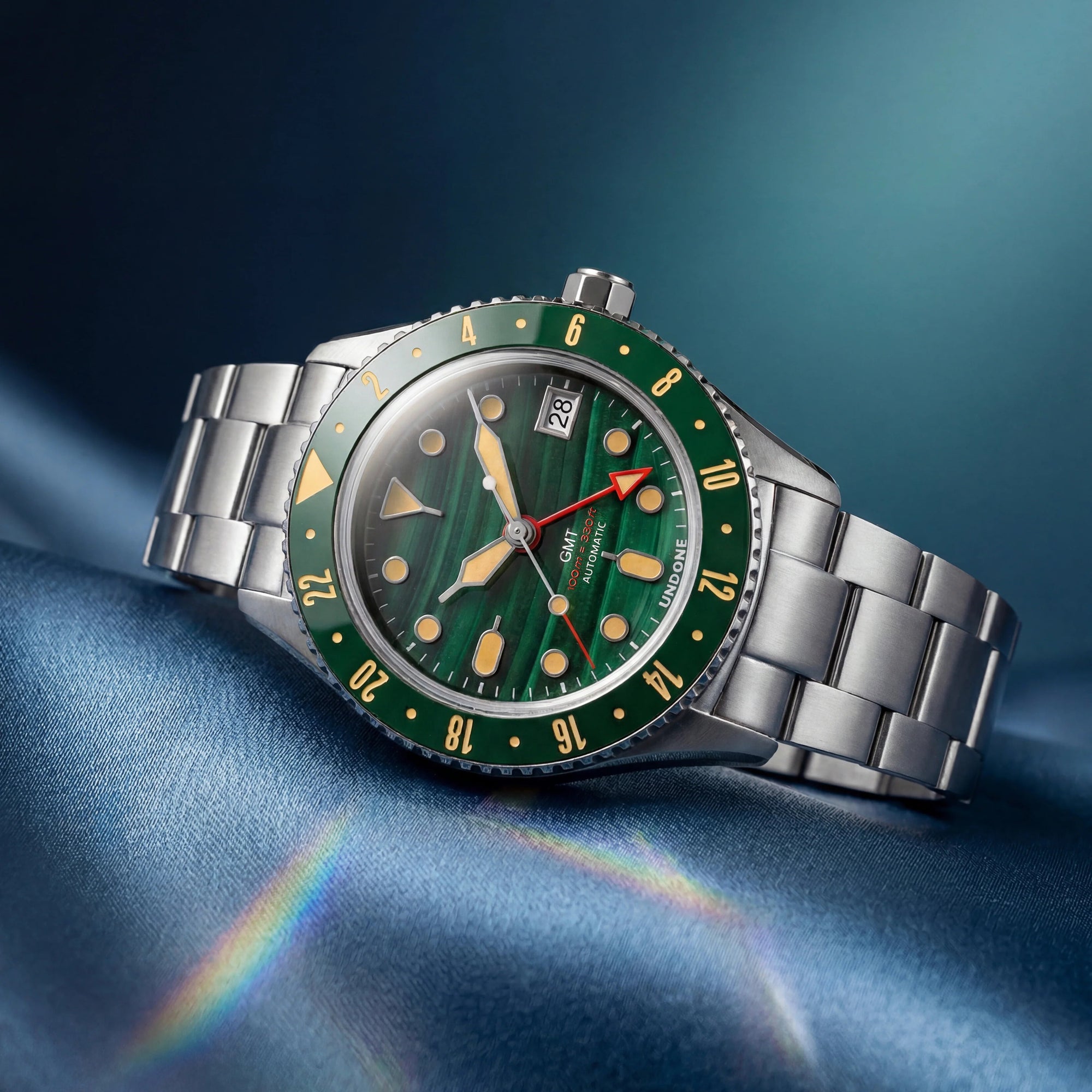 UNDONE Basecamp GMT Malachite Dial 孔雀石自動錶
