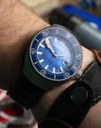 Aquatico Super Marine Titanium5 級鈦合金藍色珍珠貝母面機械錶
